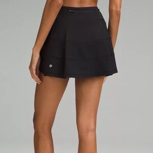 Lululemon pace rival tennis skirt